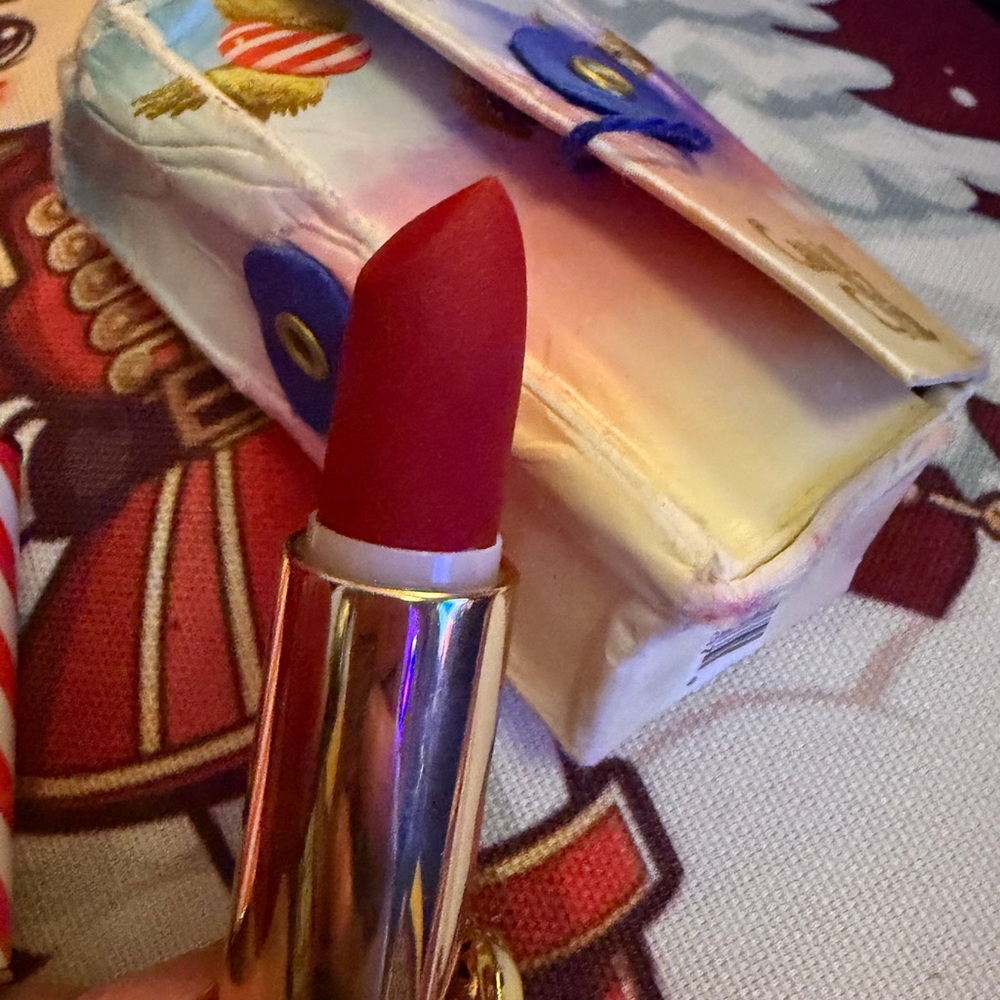 Candy Crush x Pat McGrath Labs MatteTrance™ Lipstick - Picture 5 of 13